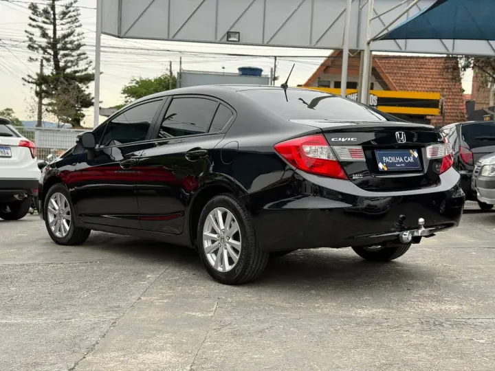 Civic Sed. LXL/ LXL SE 1.8 Flex 16V Aut.