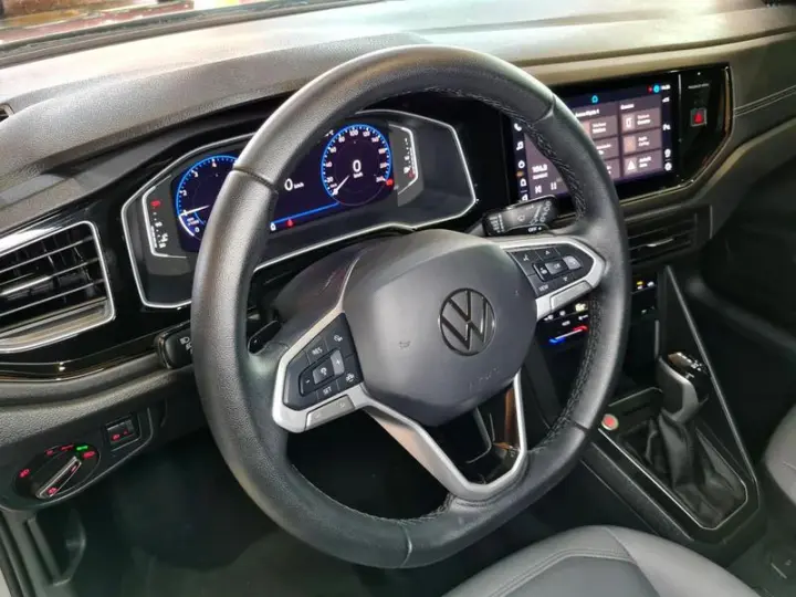 NIVUS LAUNCHING ED. 1.0 200 TSI FLEX AUT