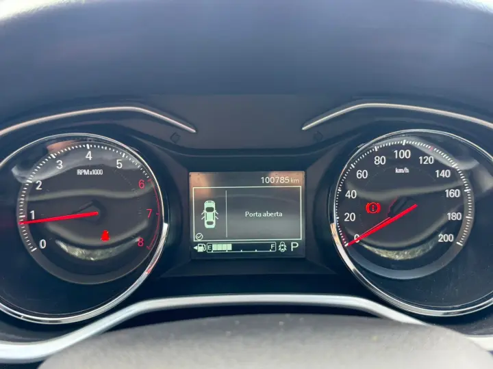 ONIX 1.0 Turbo Plus Premier