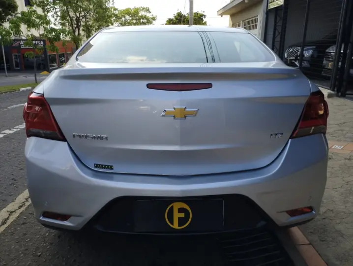 Prisma 1.4 4P LTZ  AUTOMÁTICO