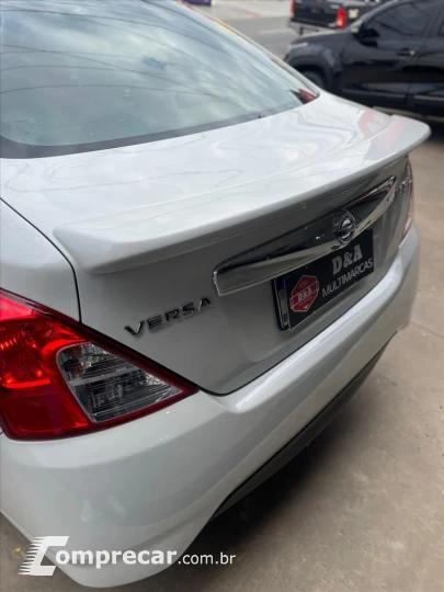 VERSA 1.6 16V Unique