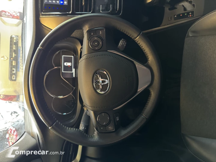 YARIS 1.5 16V XS Connect