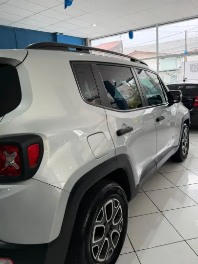 RENEGADE 1.8 16V Sport