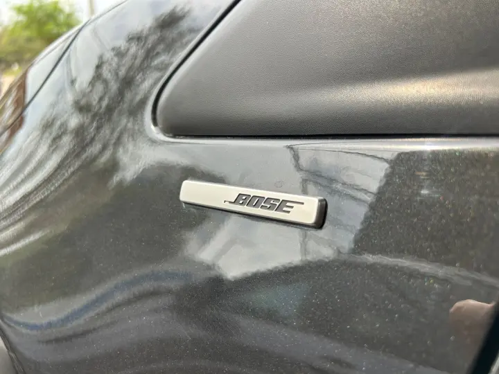 CAPTUR Intense Bose 1.6 16V Flex 5p Aut.