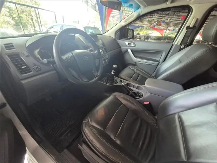 RANGER 3.2 XLT 4X4 CD 20V DIESEL 4P MANUAL