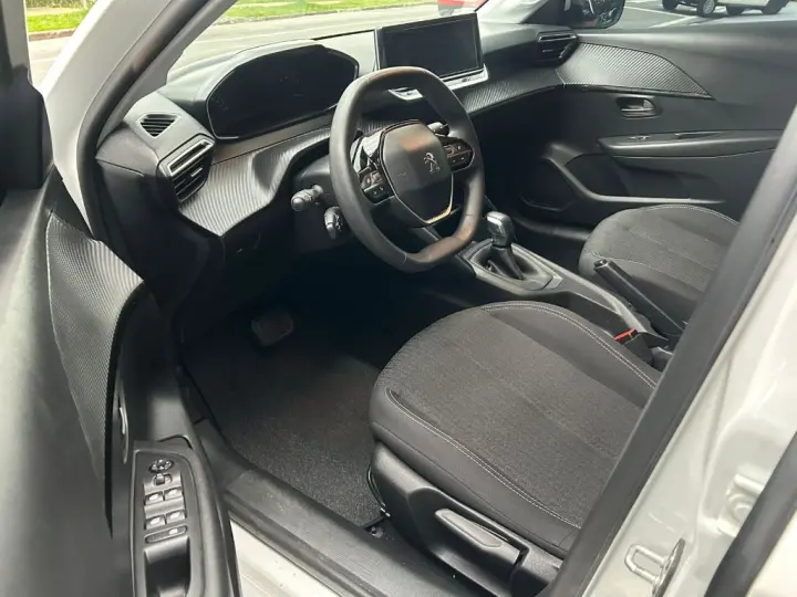 208 Active 1.6 Flex 16V 5p Aut.