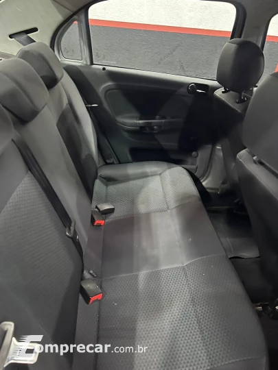 VOYAGE 1.0 12V MPI Totalflex