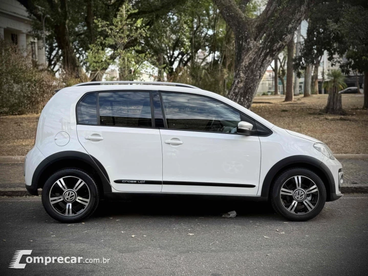 CROSS UP 1.0 TSI 12V FLEX 4P MANUAL