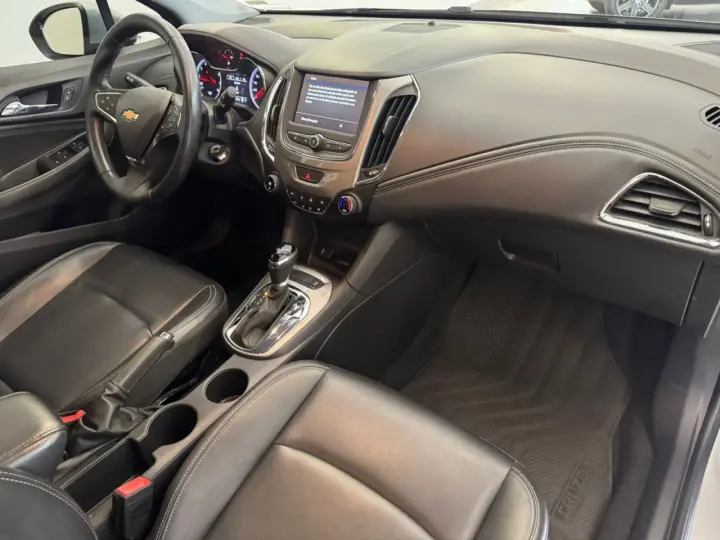Cruze Hatch 1.4 16V 4P LT SPORT6 TURBO FLEX AUTOMÁTICO