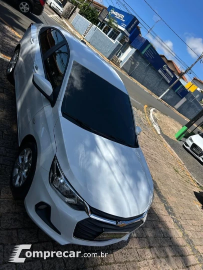 ONIX SEDAN Plus LTZ 1.0 12V TB Flex Mec.