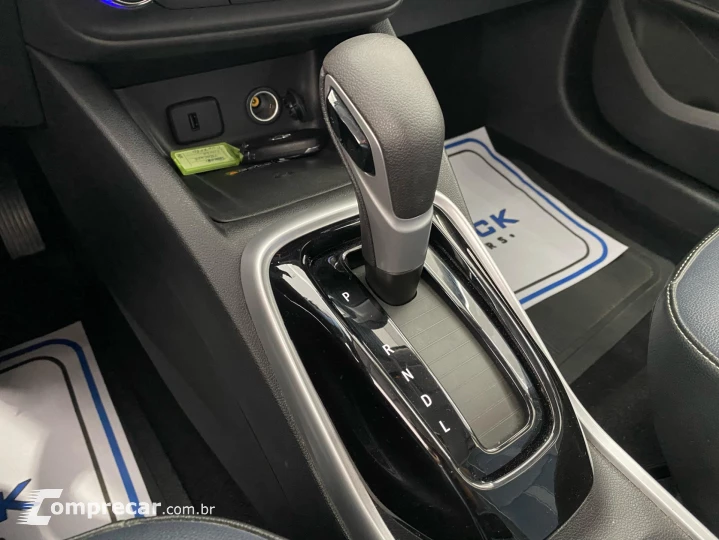 TRACKER Premier 1.2 Turbo 12V Flex Aut.