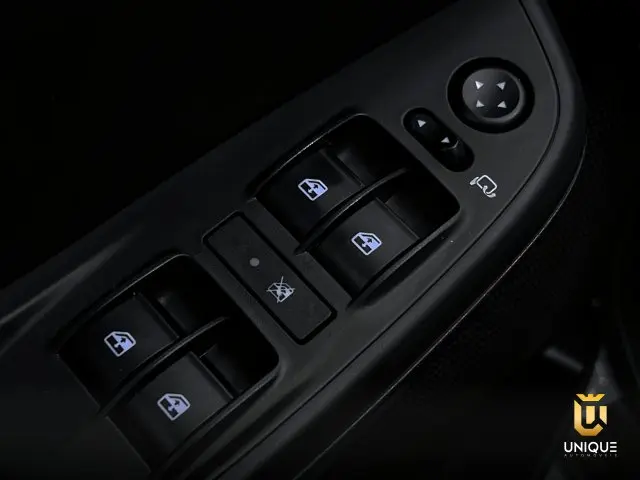 FASTBACK - 1.0 TURBO 200 AUDACE CVT