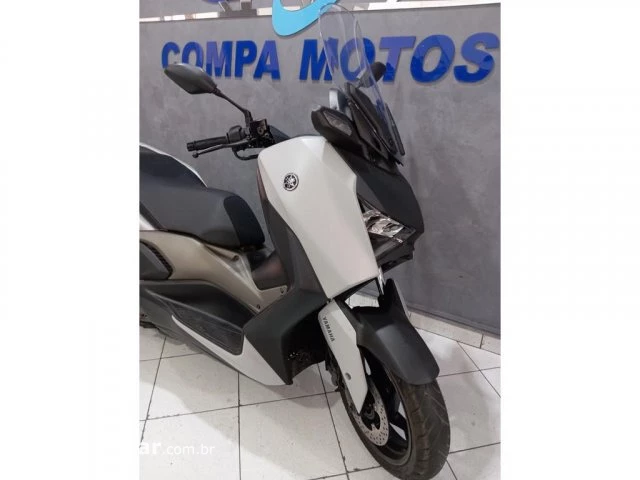 XMAX 250 CONNECTED ABS - SCOOTER