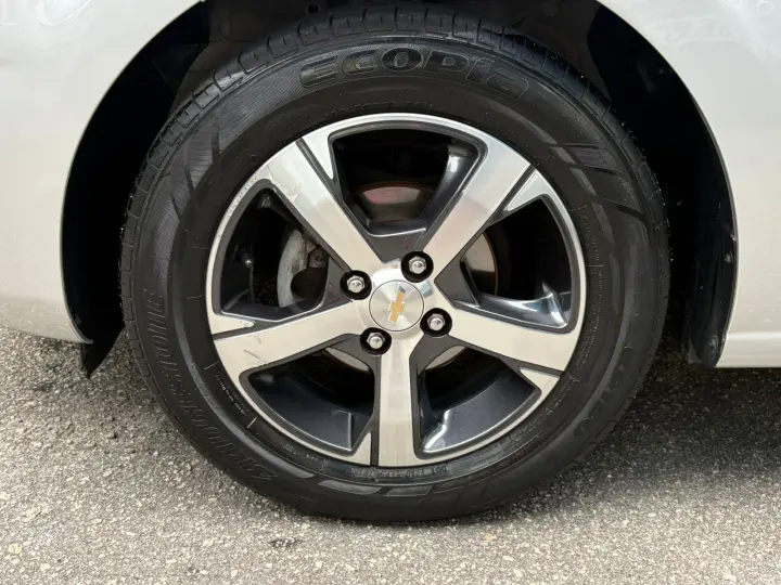 ONIX 1.4 MPFI LTZ 8V