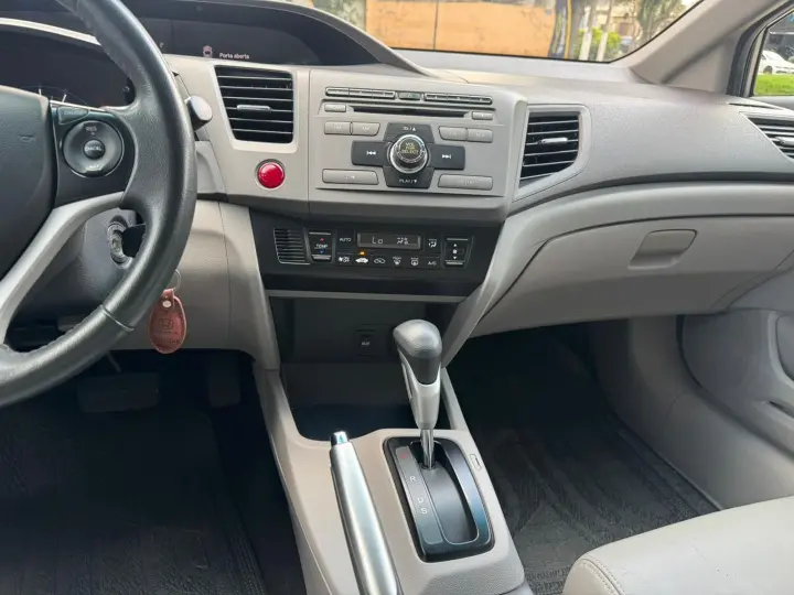 Civic 1.8 Lxl 16V Flex 4P Automático