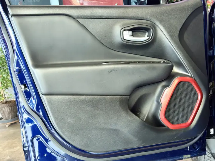 RENEGADE 1.3 T270 TURBO FLEX TRAILHAWK 4X4 AT9