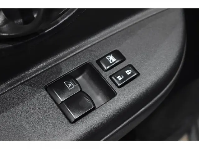 MARCH - 1.0 ACTIVE 16V 4P MANUAL