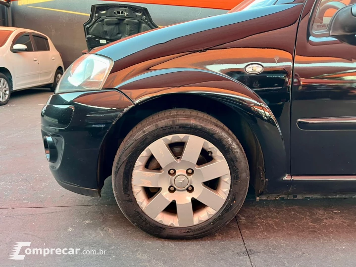 C3 1.6 I Exclusive 16V