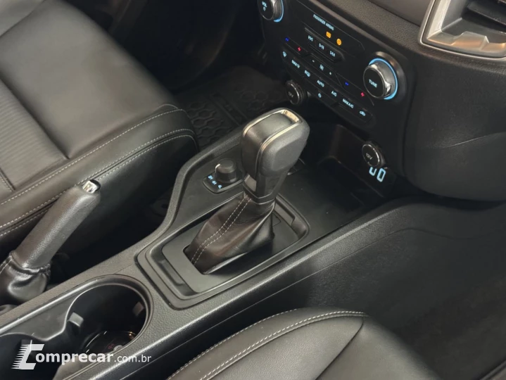 Ranger 3.2 20V CABINE DUPLA 4X4 LIMITED TURBO DIESEL AUTOMÁT