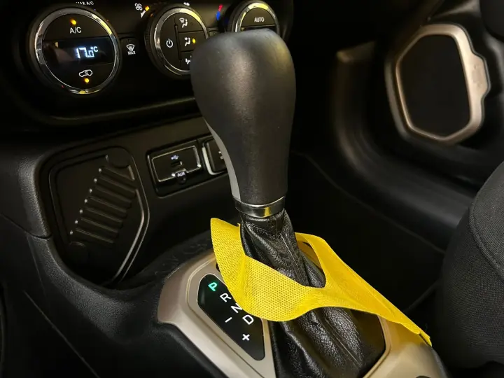 Renegade Longitude 1.8 4x2 Flex 16V Aut.