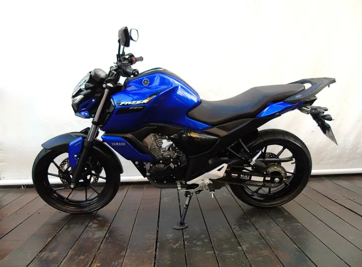 YAMAHA FZ15 FAZER ABS