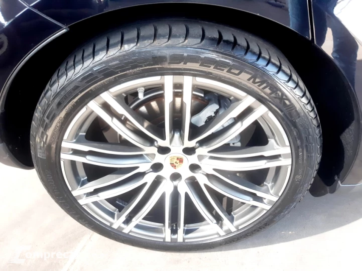 MACAN 3.0 S 24V V6