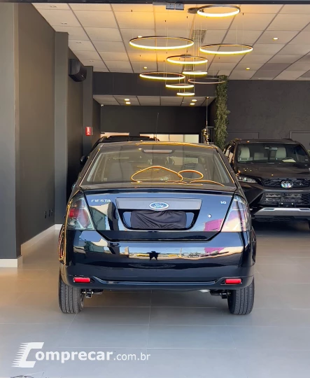 FIESTA 1.6 Rocam Sedan 8V