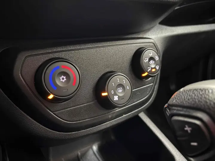 SPIN 1.8 LT 8V FLEX 4P AUTOMÁTICO