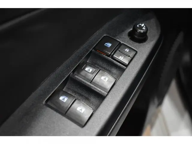 YARIS HATCH - 1.5 16V XL PLUS CONNECT MULTIDRIVE