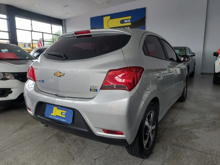 ONIX 1.4 MPFI LTZ 8V