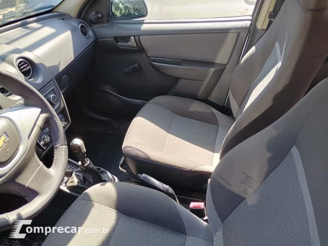 CELTA - 1.0 MPFI LT 8V 4P MANUAL