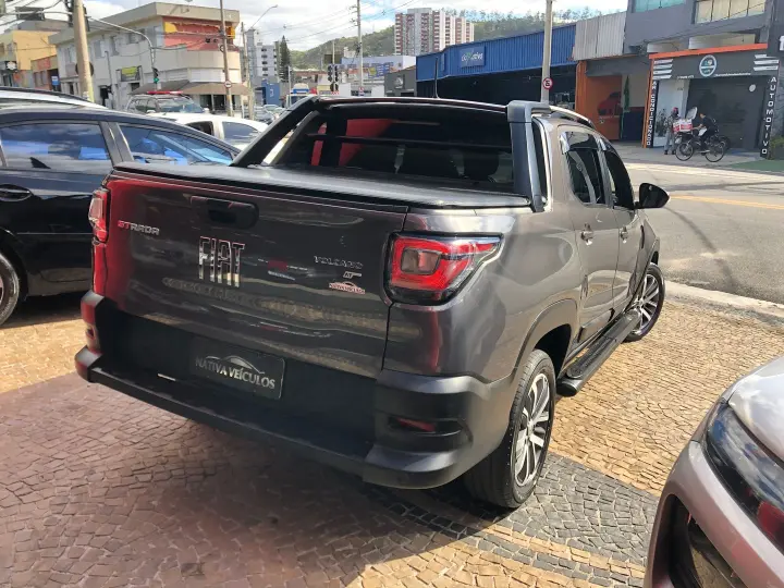 Strada 1.3 Firefly Flex Volcano Cd Cvt