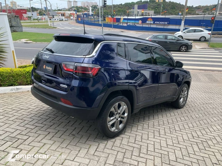 COMPASS LONG. T270 1.3 TB 4x2 Flex Aut.