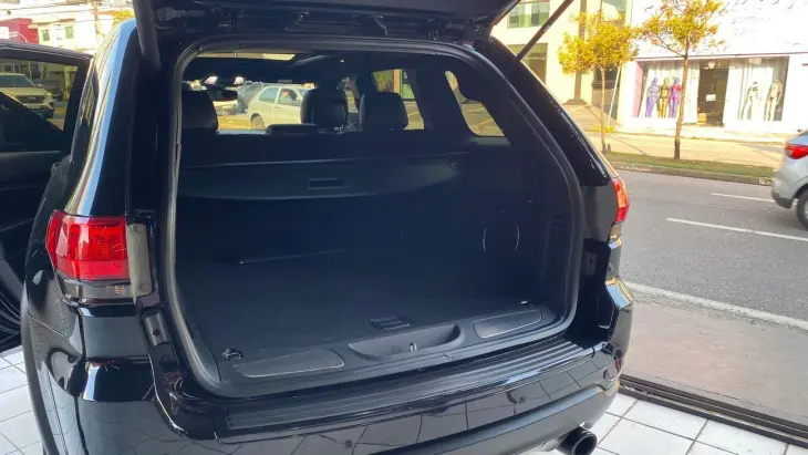 JEEP GRAND CHEROKEE 3.0 LIMITED 4X4 V6 24V TURBO