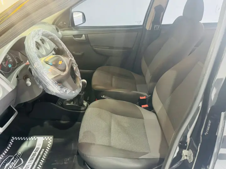 CELTA 1.0 MPFI LT 8V