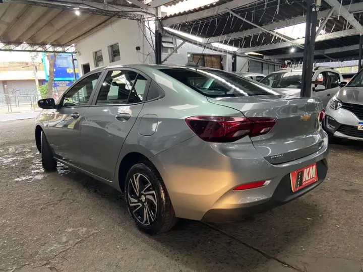 ONIX SEDAN PLUS LT 1.0 12V MANUAL