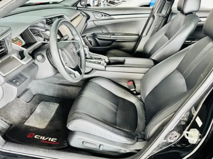 CIVIC TOURING CVT