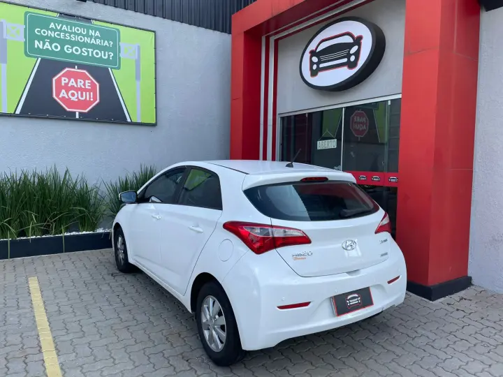 HB20 1.6 Comfort Plus 16V