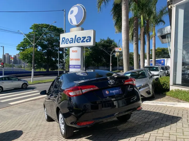 YARIS XL Live Sedan 1.5 Flex 16V 4p Aut.