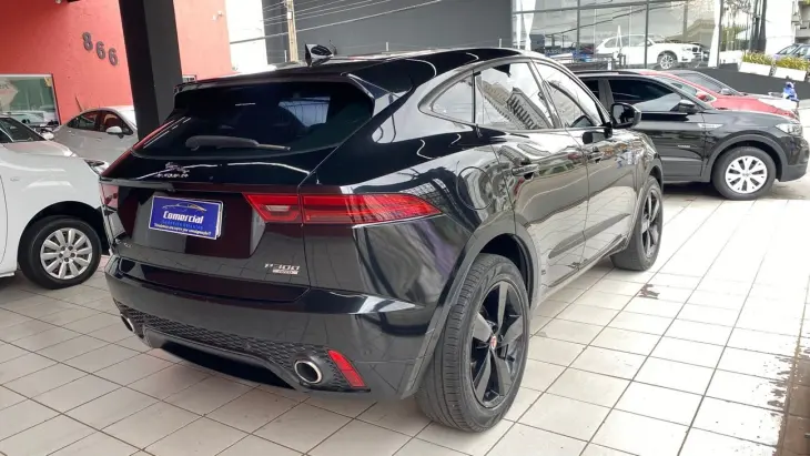 JAGUAR E-PACE 2.0 16V P300 R-DYNAMIC SE AWD