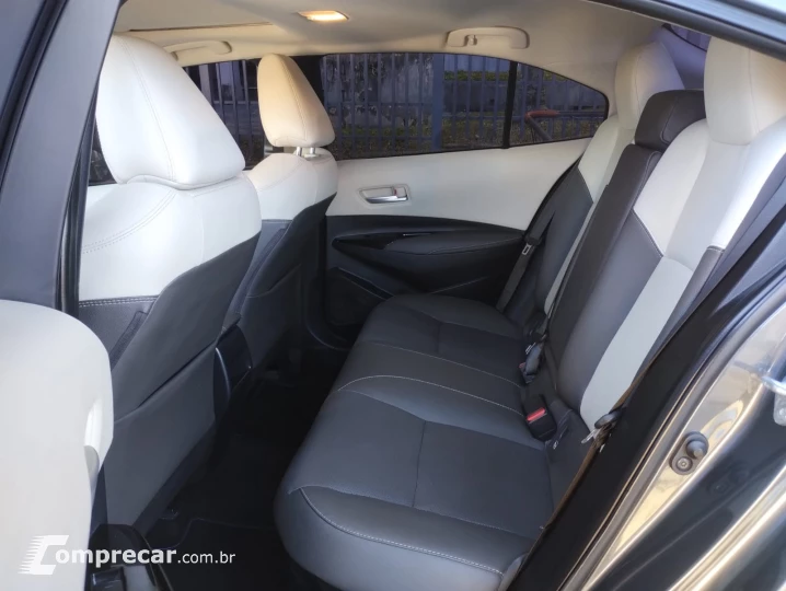 COROLLA 1.8 VVT-I Hybrid Altis Premium