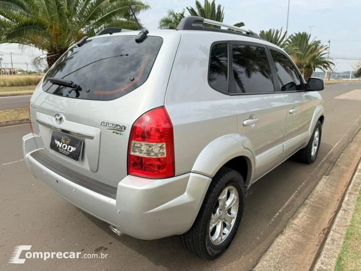 TUCSON 2.0 MPFI GLS 16V 143cv 2WD