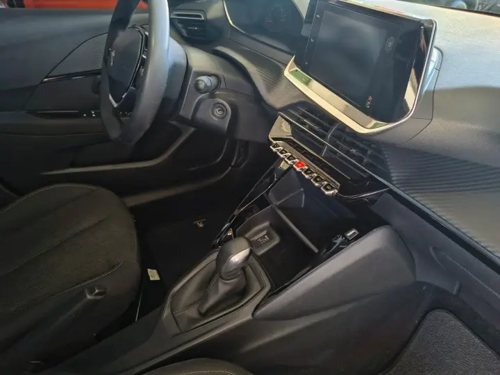 208 1.6 16V 4P FLEX ACTIVE AUTOMÁTICO