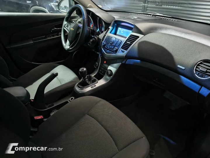 CRUZE 1.8 LT 16V