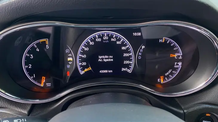 JEEP GRAND CHEROKEE 3.0 LIMITED 4X4 V6 24V TURBO