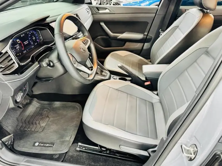 NIVUS HIGHLINE 1.0 200 TSI FLEX AUT.