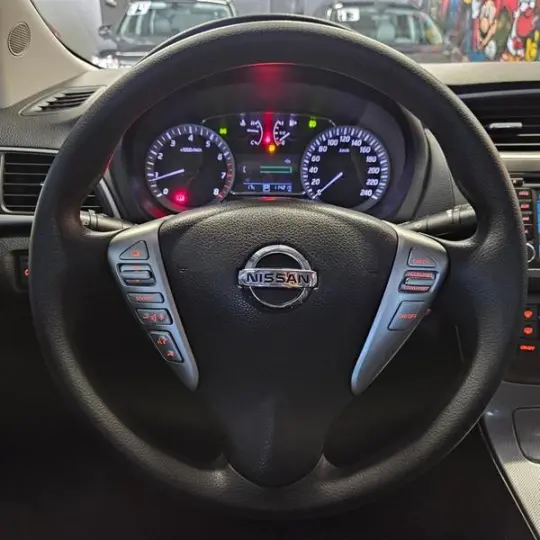 NISSAN SENTRA 20SL CVT