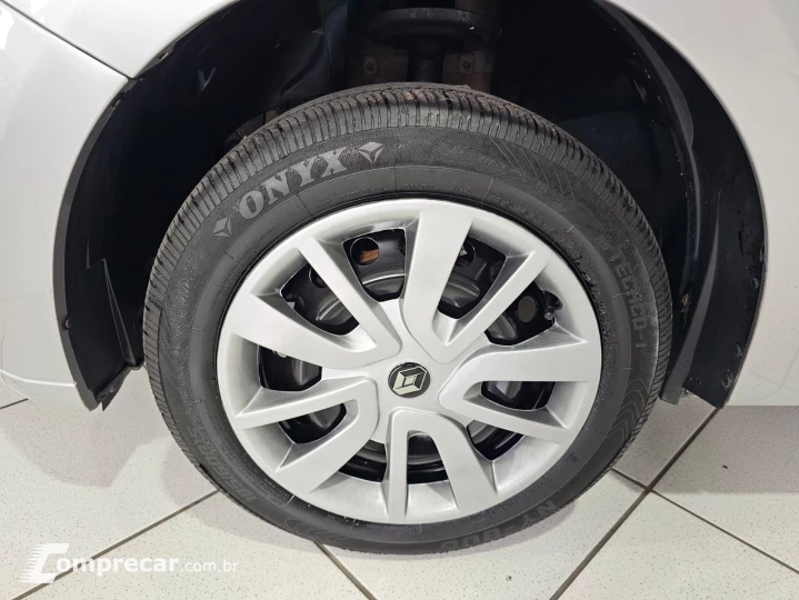 LOGAN 1.0 12V SCE ZEN