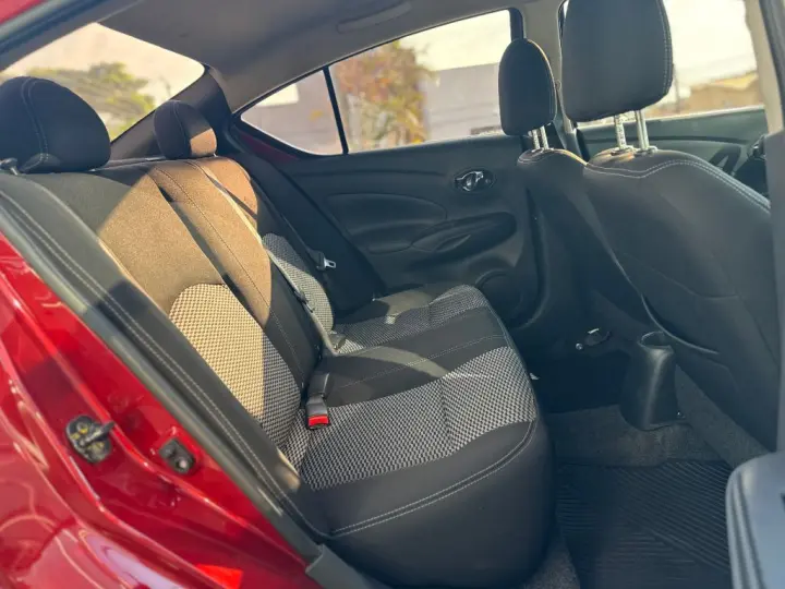 VERSA SV 1.6 16V FlexStart 4p Aut.