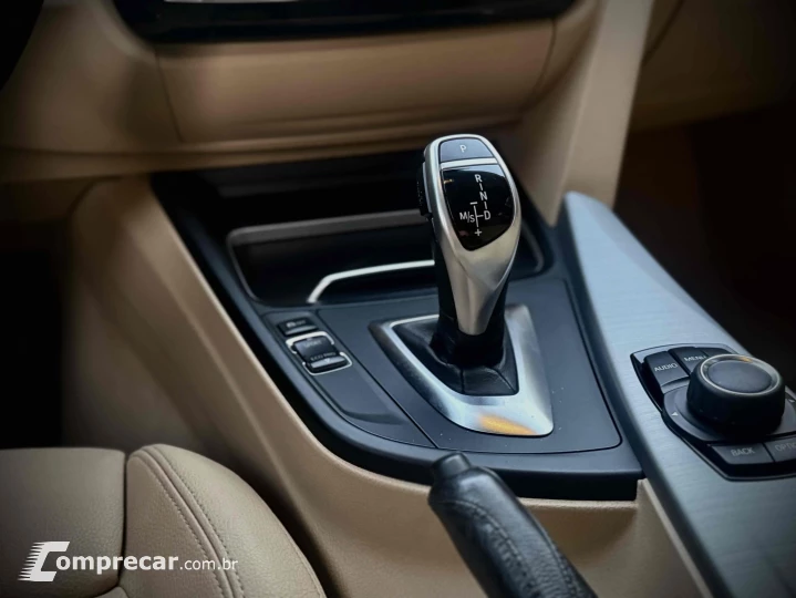 320i 2.0 SPORT 16V TURBO ACTIVE FLEX 4P AUTOMÁTICO